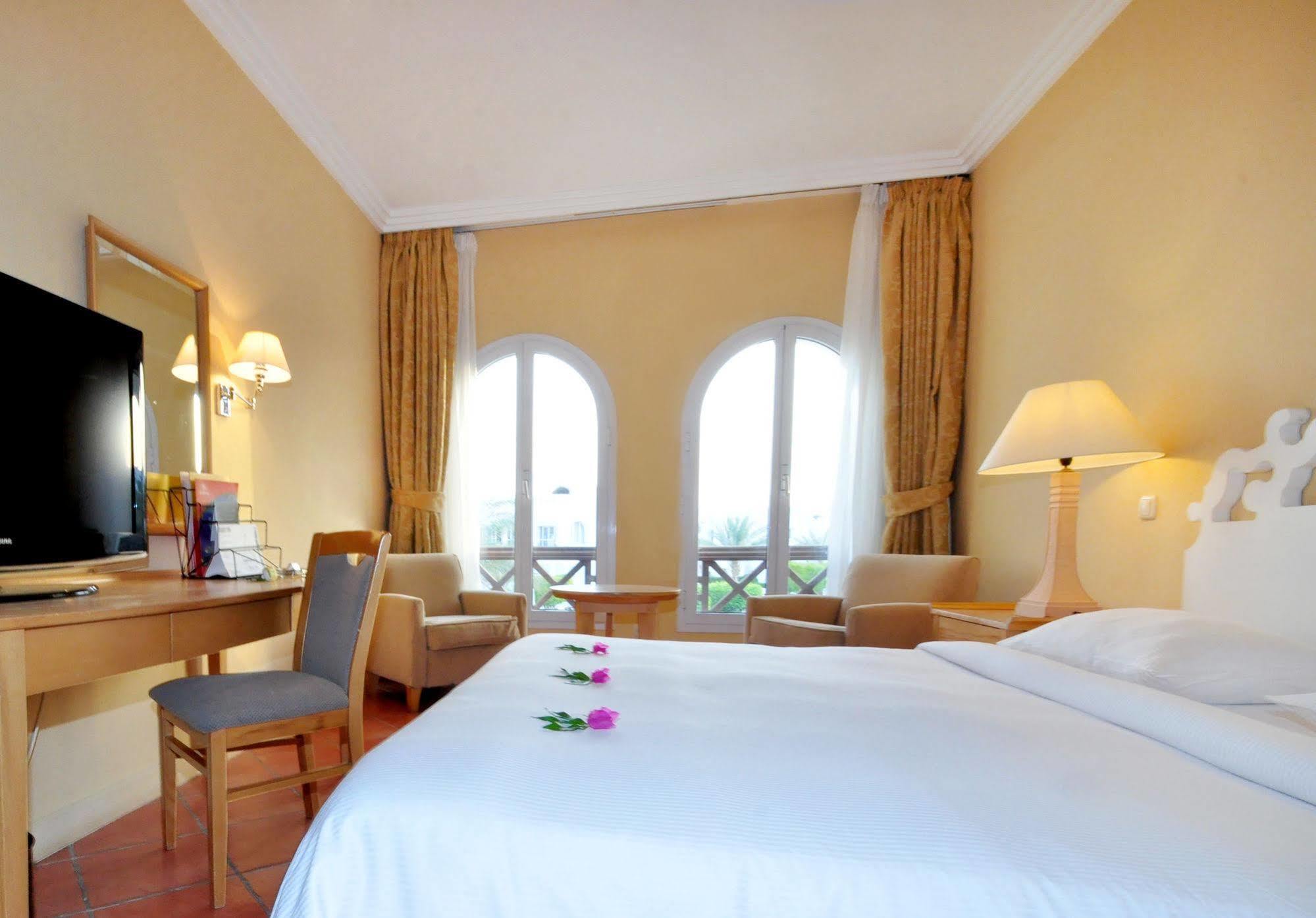 منتجع هيلتون شرم دريمز شرم الشيخ المظهر الخارجي الصورة A room at the hotel